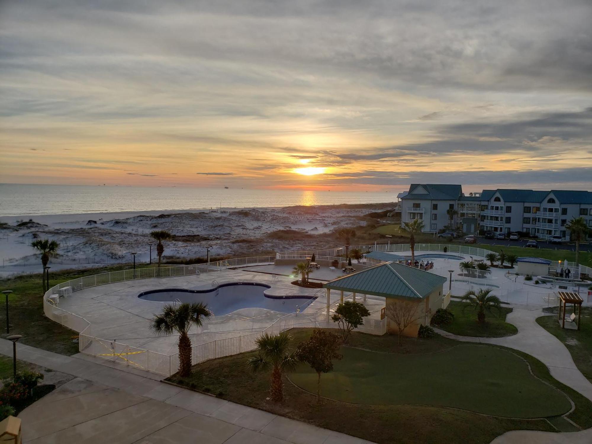 Gulf Highlands Getaway With 7 Pools And Beach Access غولف شورز المظهر الخارجي الصورة